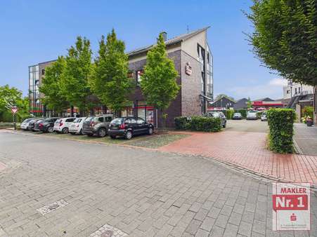 Eingangsansicht Eingangsansicht - Etagenwohnung in 46499 Hamminkeln mit 86m² mieten