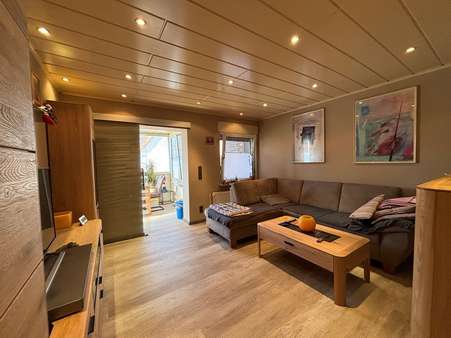 Wohnzimmer - Erdgeschosswohnung in 46539 Dinslaken mit 71m² kaufen