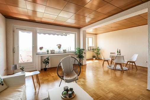 Wohn- /Essbereich - Etagenwohnung in 45279 Essen mit 74m² kaufen