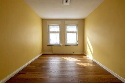 Wohnzimmer Wohnzimmer - Etagenwohnung in 45133 Essen mit 94m² kaufen