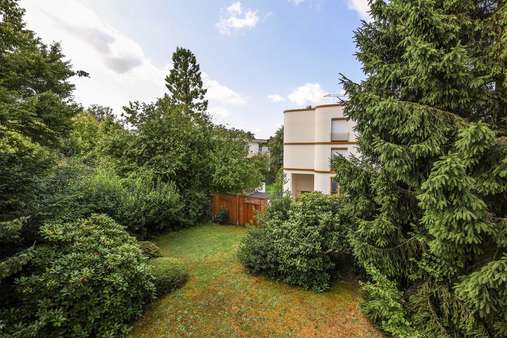 Ausblick vom Balkon - Etagenwohnung in 45133 Essen mit 145m² kaufen
