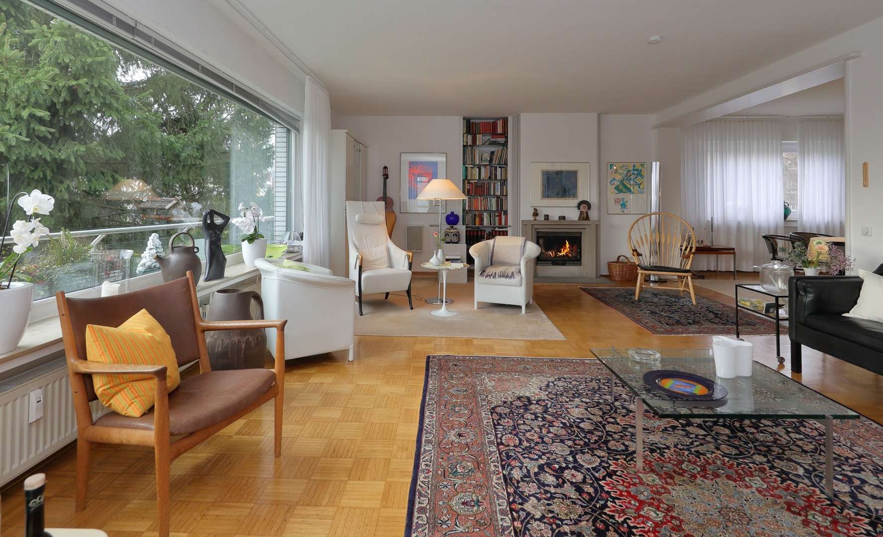 Wohnbereich - Etagenwohnung in 45133 Essen mit 145m² kaufen