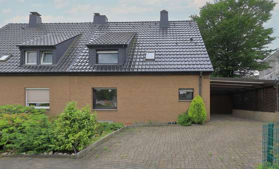 Straßenansicht - Doppelhaushälfte in 45665 Recklinghausen mit 101m² kaufen