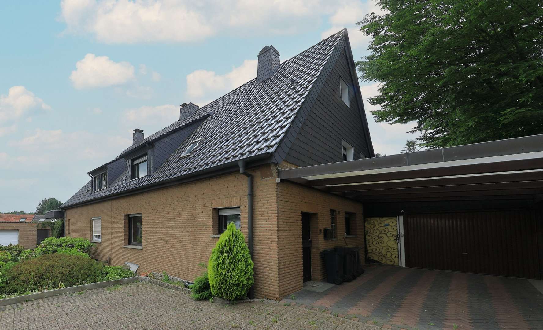 Straßenansicht - Doppelhaushälfte in 45665 Recklinghausen mit 101m² kaufen