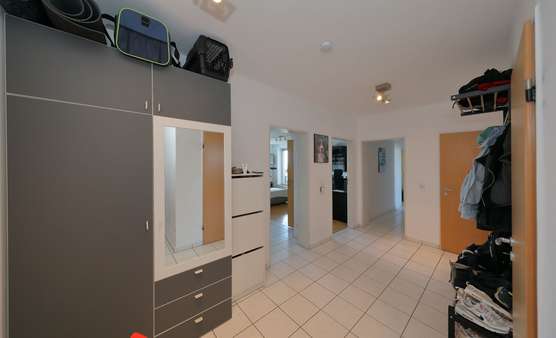 Diele Diele - Etagenwohnung in 45131 Essen mit 94m² kaufen