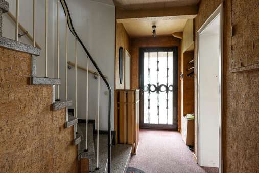 Hauseingang Hauseingang - Reihenmittelhaus in 45279 Essen, Freisenbruch mit 99m² kaufen