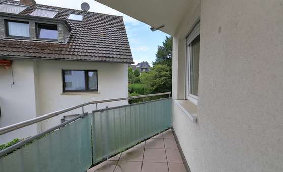 seitlicher Balkon seitlicher Balkon - Etagenwohnung in 45147 Essen mit 61m² kaufen