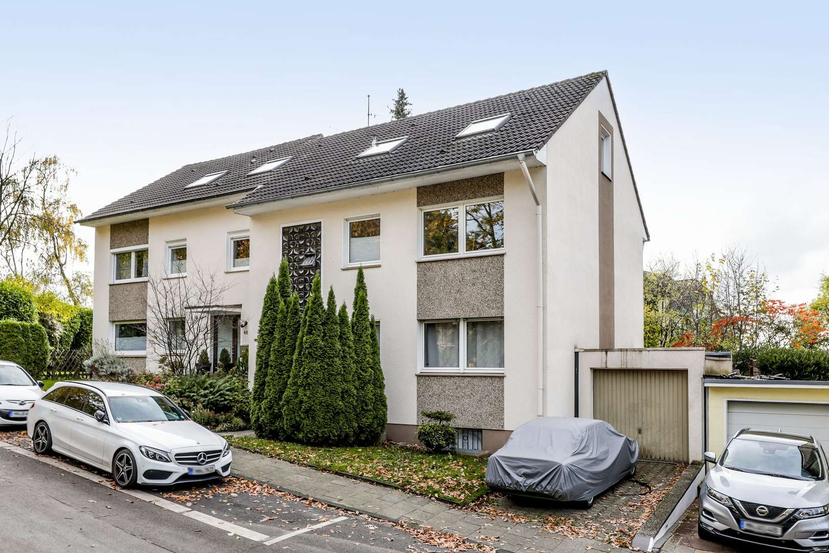 Außenansicht Außenansicht - Dachgeschosswohnung in 45468 Mülheim mit 110m² kaufen