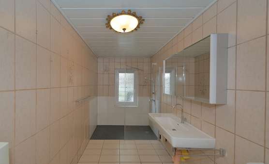 Tageslichtbad... - Doppelhaushälfte in 45326 Essen mit 100m² günstig kaufen