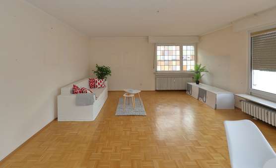 Wohn-/Essbereich - Etagenwohnung in 45478 Mülheim mit 118m² kaufen