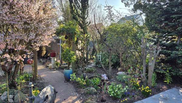 Garten Garten - Doppelhaushälfte in 44793 Bochum mit 78m² kaufen