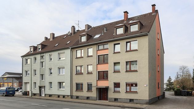 Mehrfamilienhaus in 45326 Essen mit 464m² als Kapitalanlage günstig kaufen