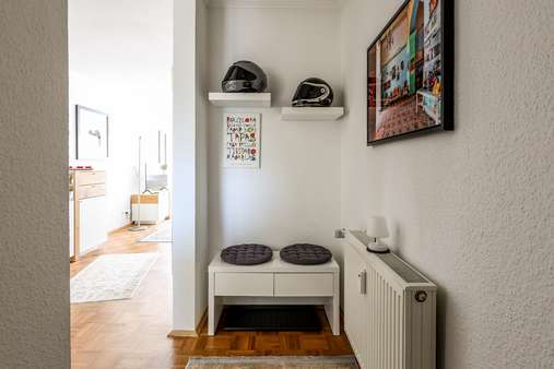 Diele Diele - Etagenwohnung in 45259 Essen mit 71m² kaufen