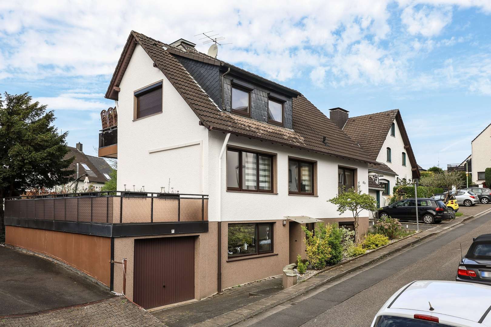 Straßenansicht - Einfamilienhaus in 45277 Essen mit 179m² kaufen