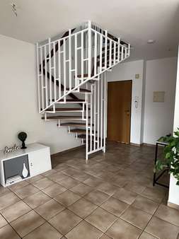 Eingangsbereich Eingangsbereich - Dachgeschosswohnung in 45289 Essen, Burgaltendorf mit 106m² kaufen