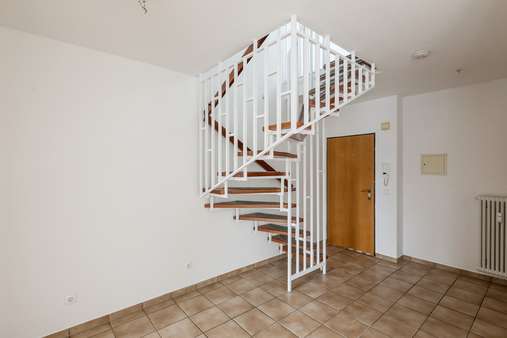 Eingangsdiele - Dachgeschosswohnung in 45289 Essen mit 106m² kaufen