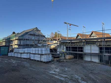 Baufortschritt (2. VA) Baufortschritt (2. VA) - Doppelhaushälfte in 45289 Essen mit 153m² kaufen