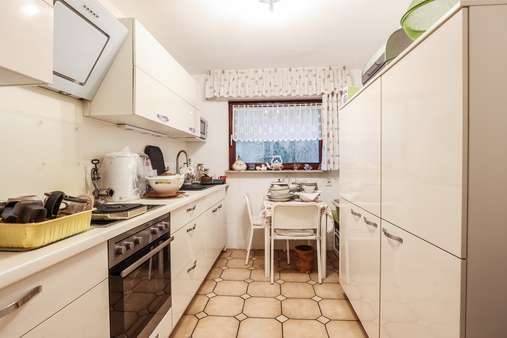 Küche - Souterrain-Wohnung in 45359 Essen mit 83m² kaufen
