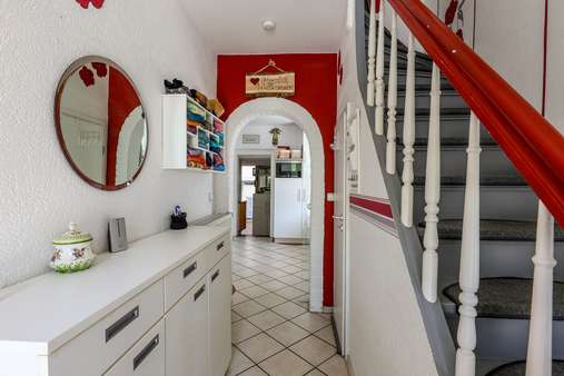 Diele - Einfamilienhaus in 45481 Mülheim mit 111m² kaufen