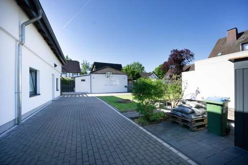 Eingang zum Wohnhaus - Sonstige in 46149 Oberhausen mit 100m² kaufen