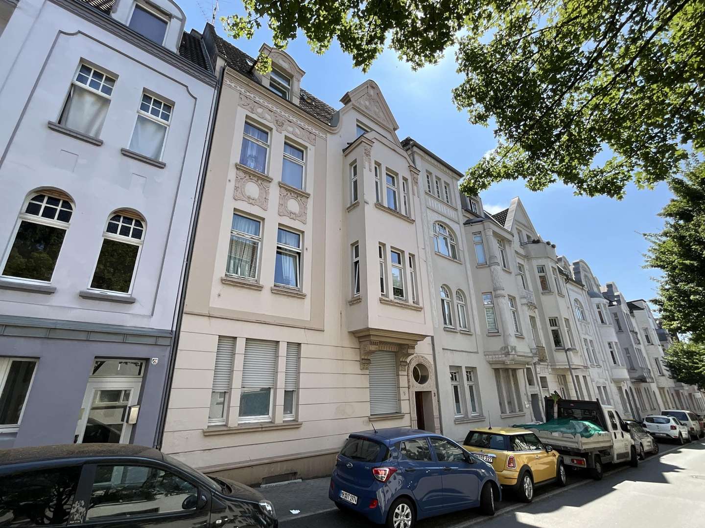 Straßenansicht - Mehrfamilienhaus in 45468 Mülheim mit 325m² kaufen