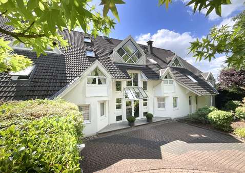 Hausansicht - Wohnung in 45470 Mülheim mit 128m² kaufen
