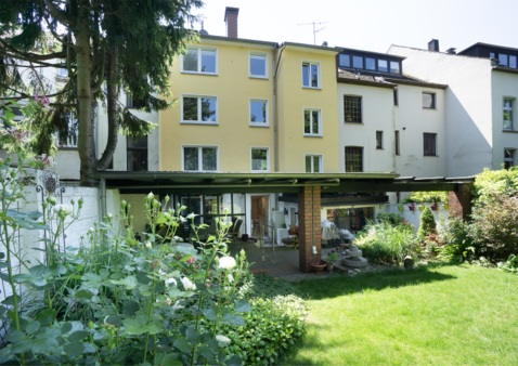 Haus von hinten - Mehrfamilienhaus in 45468 Mülheim mit 265m² kaufen