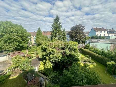 Aussicht Aussicht - Mehrfamilienhaus in 45468 Mülheim mit 190m² kaufen