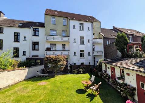 Hinteransicht Hinteransicht - Mehrfamilienhaus in 45468 Mülheim mit 472m² als Kapitalanlage kaufen