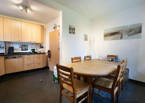 Küche im Erdgeschoss - Zweifamilienhaus in 45481 Mülheim mit 140m² kaufen