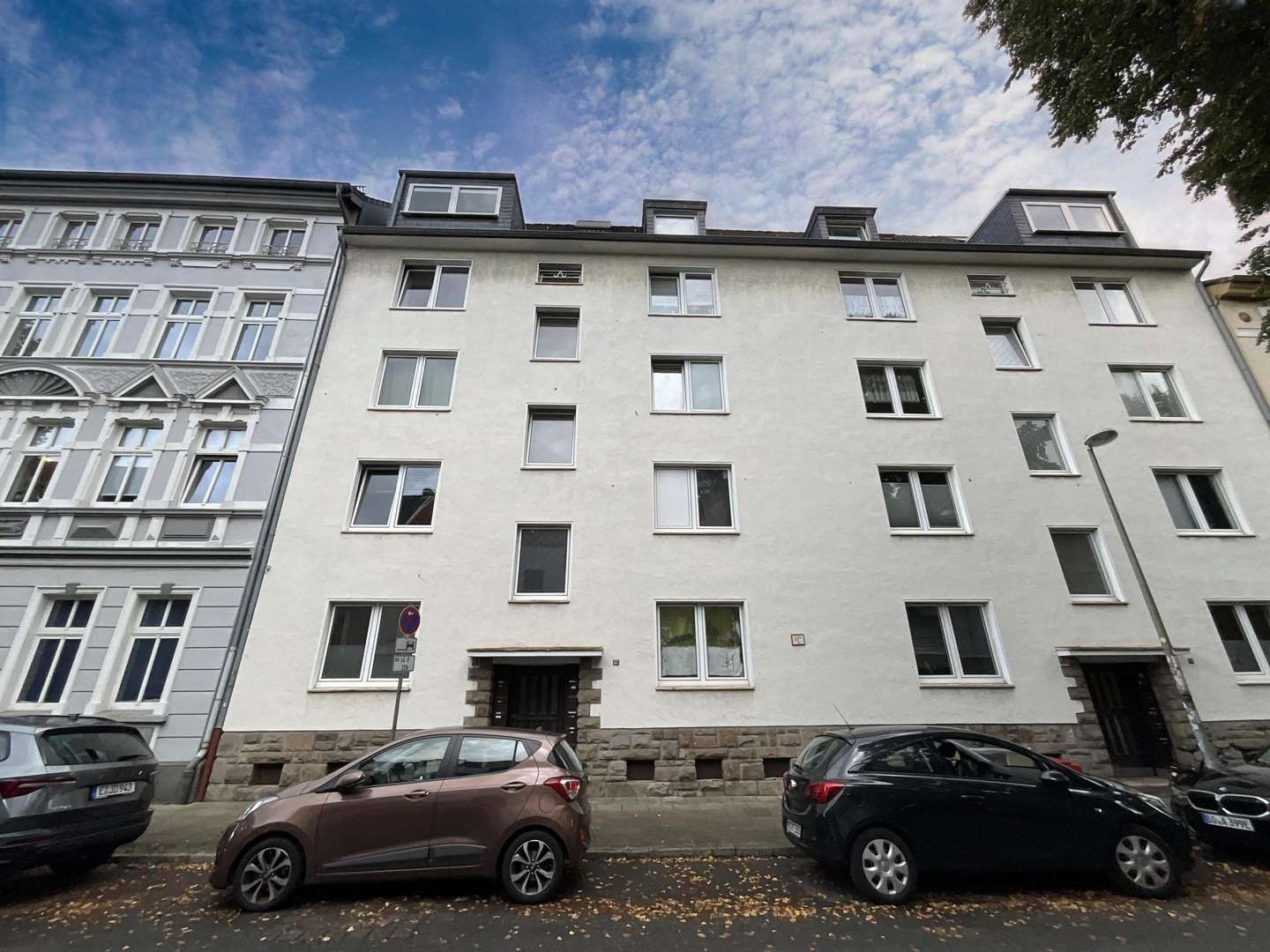 Hausansicht Hausansicht - Etagenwohnung in 45147 Essen mit 44m² kaufen