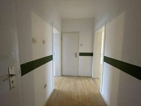 Flur Flur - Etagenwohnung in 45147 Essen mit 44m² kaufen