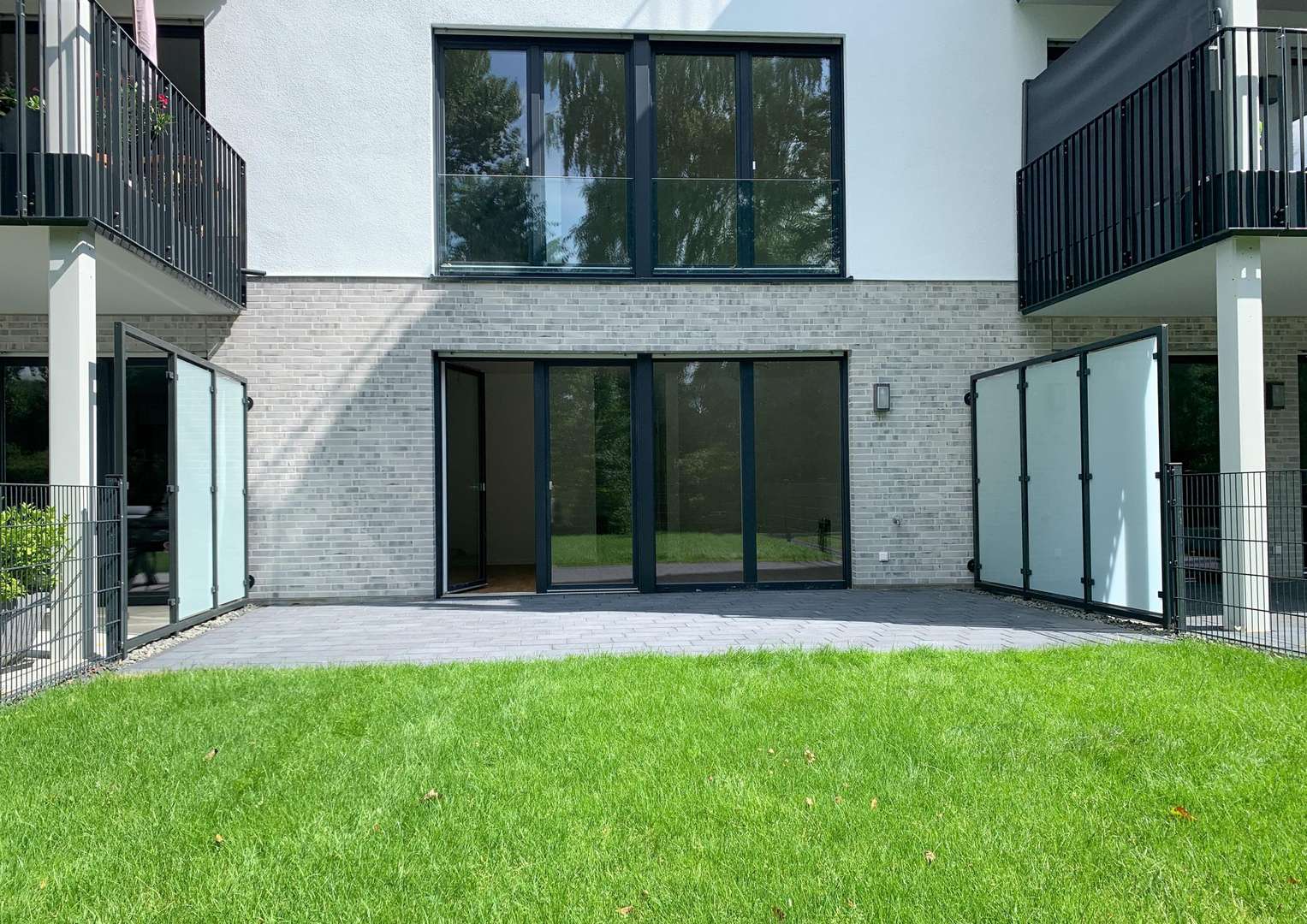 Gartenwohnung mit einer großen Terrasse - Maisonette-Wohnung in 45473 Mülheim mit 77m² kaufen