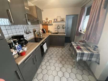 Küche Erdgeschoss Küche Erdgeschoss - Zweifamilienhaus in 46119 Oberhausen mit 115m² kaufen