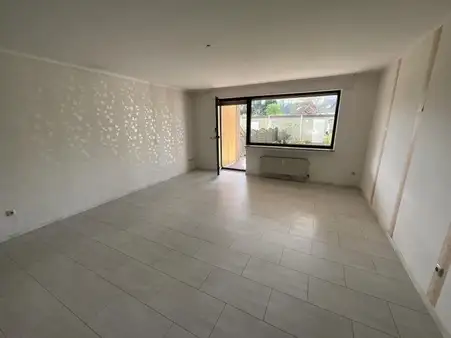 Klassiker! Erdgeschosswohnung mit Gartensondernutzungrecht in ruhiger Lage von Oberhausen-Alstaden 