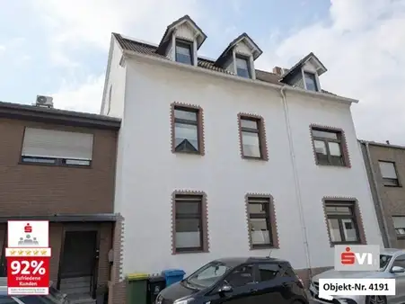 Attraktives 2-3-Familienhaus in Oberhausen-Alstaden
