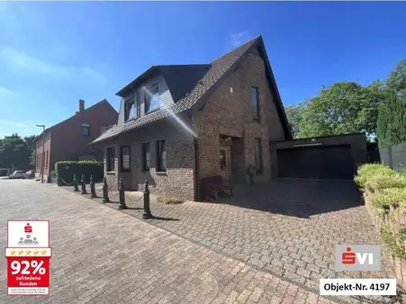 Exklusives Einfamilienhaus mit Pool, Sauna & großem Garten im Stadtteil Alstaden