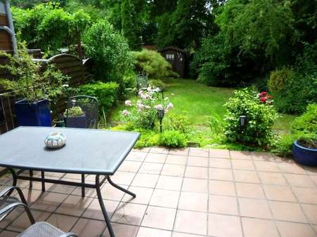 Terrasse und Garten - Doppelhaushälfte in 46117 Oberhausen mit 136m² günstig kaufen