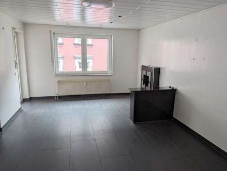 Wohnzimmer - Maisonette-Wohnung in 46045 Oberhausen mit 87m² kaufen