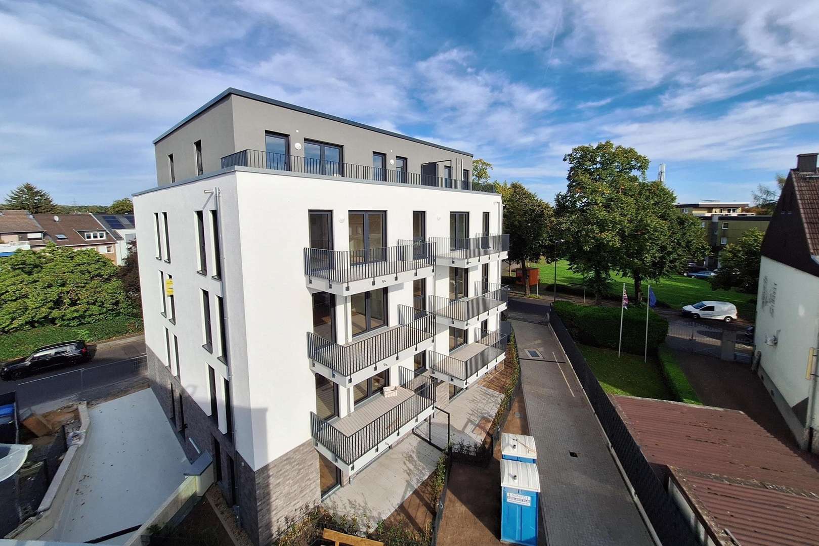 Außenansicht - Erdgeschosswohnung in 51371 Leverkusen mit 92m² kaufen