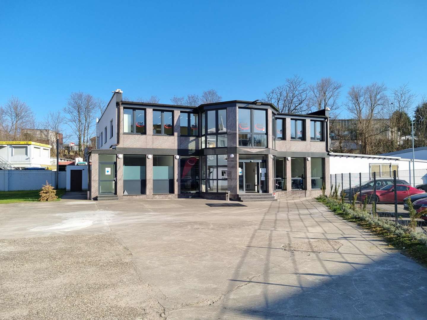 Bürögebäude - Halle in 51373 Leverkusen mit 1418m² kaufen