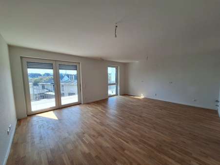 Wohnraum - Etagenwohnung in 51371 Leverkusen mit 93m² kaufen