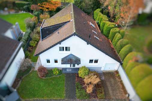 Frontansicht - Einfamilienhaus in 51381 Leverkusen mit 193m² kaufen
