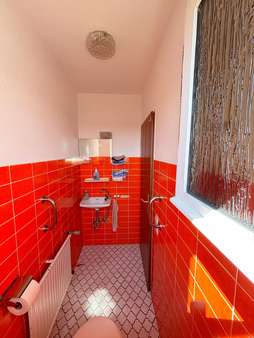 Gäste WC - Einfamilienhaus in 51377 Leverkusen mit 115m² kaufen