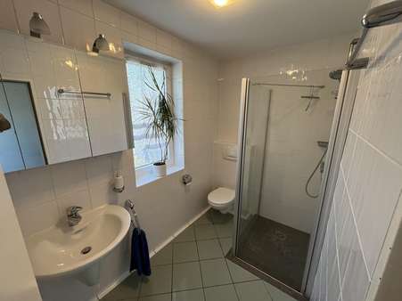 Badezimmer - Reihenmittelhaus in 51377 Leverkusen mit 90m² kaufen
