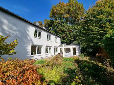 Außenansicht - Einfamilienhaus in 51061 Köln mit 219m² günstig kaufen