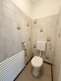 WC Bungalow WC Bungalow - Mehrfamilienhaus in 51375 Leverkusen mit 338m² kaufen