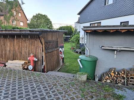 Stellplatz/Garten - Doppelhaushälfte in 51373 Leverkusen mit 210m² kaufen