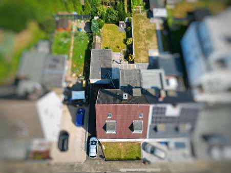 Luftaufnahme  - Zweifamilienhaus in 51371 Leverkusen mit 180m² kaufen