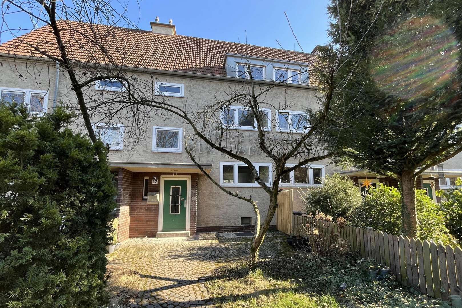 Außenansicht - Reihenmittelhaus in 51373 Leverkusen mit 109m² kaufen